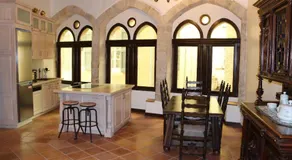 Maison du Roy / Royal Chambers - Image 2