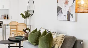 Chic 1-Bed Escape with Parking Bridgeman Downs - Image 3