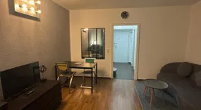 Central CityNest Studio No 8 - Image 2