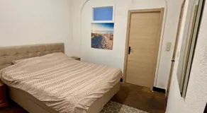 Central Antwerp Apartment near Meir & Station - Image 2