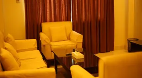 The Avenue Hotel & Suites - Image 3