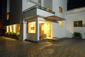 HOTEL AQUARIUS - Image 4