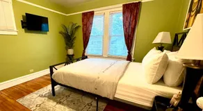 The House Hotel Elmwood - Image 2