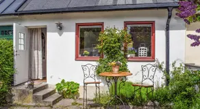 1 Bedroom Beautiful Home In Limhamn - Image 4