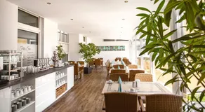 Hotel Amerika - Image 2
