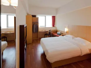 Ibis Qingdao Chengyang - Image 2