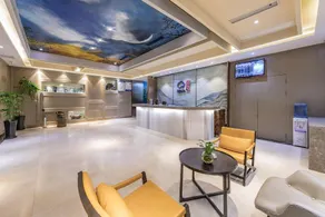 Homeinn Ripple Hotel (Fuzhou Shangxiahang Wuyi Square) - Image 2