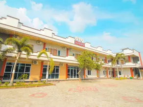 OYO 1653 Fajar Residence - Image 3