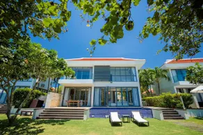 Ocean Luxury Villas Danang - Image 3