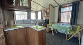 27 Tower View Pevensey Bay Holiday Park - Image 2