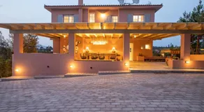 Olive Grove Rock Villa - Image 5