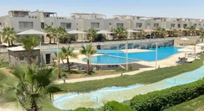Einbay pool view appartement - Image 3