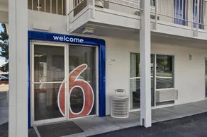 Motel 6-Everett, WA - North - Image 2
