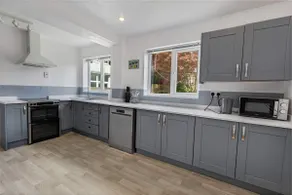 Desirable homely retreat - Image 3