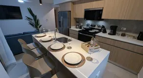 Stylish 2 bed and 2 bath condo with mountain and pool view in Jacó - Image 4