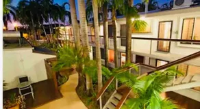 Tropical Oasis, saltwater pool In the heart of Parap Orange - Image 4