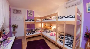 Hostel Mirror - Image 2
