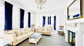 Flat 4 Marine Parade House, 1 East Cliff- Next to Dover Port, White Cliffs, Beach, Castle - Image 3