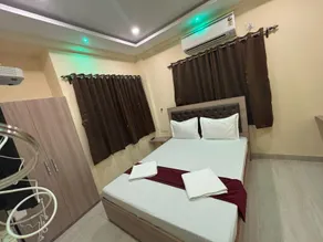 Hotel O Galaxy Guest House - Image 3