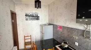 Hillside Guesthouse - Image 4