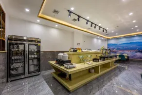 Chunlin Hotel - Image 2