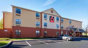 Studio 6 Corporate Extended Stay Rochester Henrietta NY - Image 2