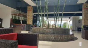 Nasau Resort & Villas - Image 5