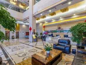 Yinhuang Holiday Hotel - Image 4