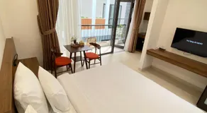Bông Villa Hotel & Apartment - Image 2