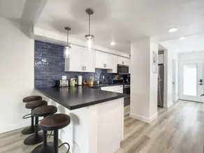 The Sophia Apartments - Image 3