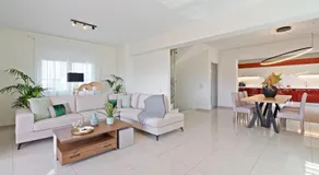 Villa Isabella Luxury Living rooftop Jacuzzi - Image 4