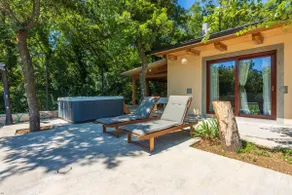 Nature Holiday Home - Image 5