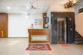 Hotel Rajhans - Budget Hotel in Gurugram - Image 2