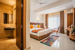 Tripli Hotels Ganga Heaven Rishikesh - Laxman Jhula - Image 5