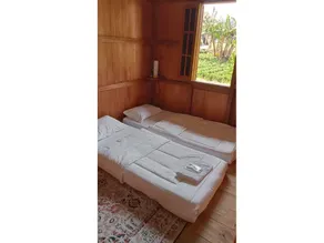 Villa Syariah Ciwidey Bandung Arreneuz View Kebun - Image 4
