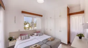 Fig Tree Bay Villa 4 - Image 2