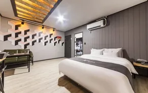 K Stay Yeongtong Branch - Image 2