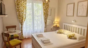 LAV Apartments - Image 2