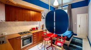 Garden Apartments - Image 5