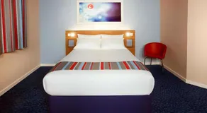 Travelodge Perth Broxden Junction - Image 4