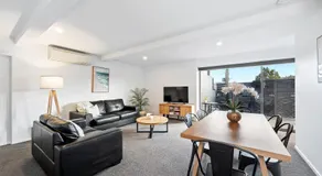 The Retreat at 165 New renovated unit Sleeps 6 - Image 2