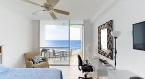 Encantador estudio frente al mar en Coronado Bay - Image 2