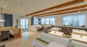 Garni Hotel Sonnleitenhof - Image 5