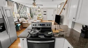 Spacious-5 Beds! 3 Mi to Mohegan - Image 5