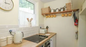 Driftwood Cottage - Image 4
