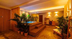 Romantische suite met jacuzzi & sauna - dichtbij stadscentrum - Image 4