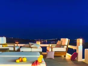 Aqua Mare Luxury Suites - Image 2
