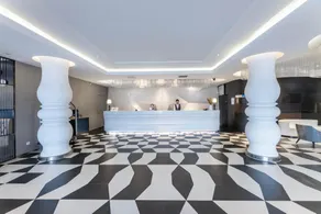 Orange Hotel Nanjing Andermen - Image 4