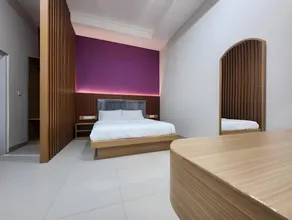 Shakti Inn Jatiasih - Image 5