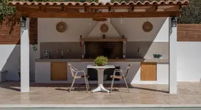 Villa Petalo - Image 3